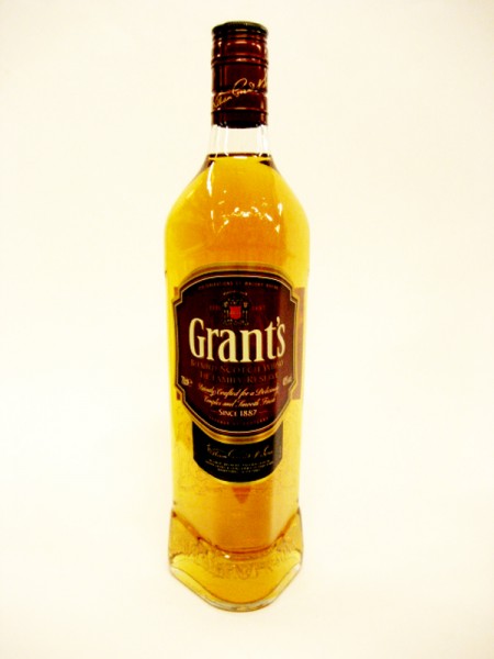 Grant*s Scotch whisky 40% volume.
